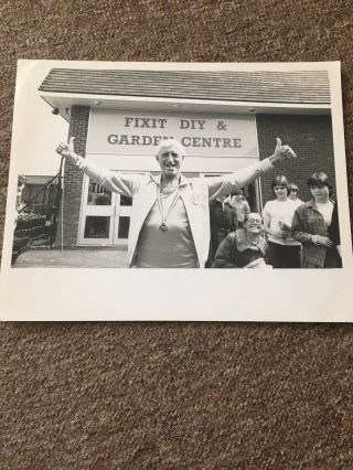 Jimmy Saville - Rare Press Photo.  Jim’ll Fix It Diy & Garden Centre