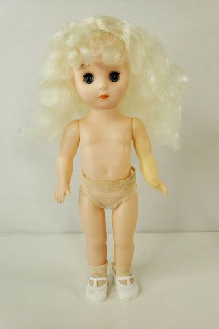 Vintage 1988 Music Box Doll By Fibre Craft 13 " 3178 White Blond Hair Pattern