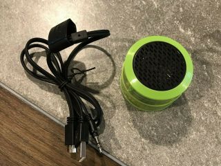 Ihome Im60qn Rechargeable Mini Speaker - Rare Green Neon Color 10 Hour Run