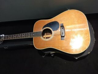 Rare Vintage Yamaki 130 Acoustic Guitar W Hard shell Case 2