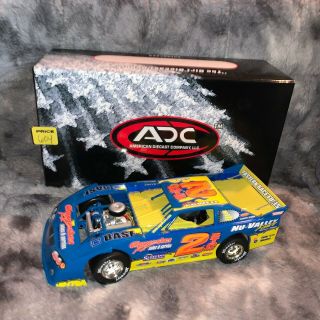 Adc 1/24 Dirt Late Model Jared Powell Extremely Rare Red Series