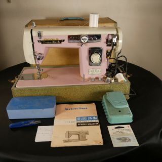 Rare Vintage Home Mark De Luxe Zig Zag 1620 Sewing Machine W Accessories Japan