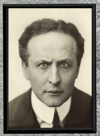 .  Escape Artist Harry Houdini.  Antique 5x7 Photo Print