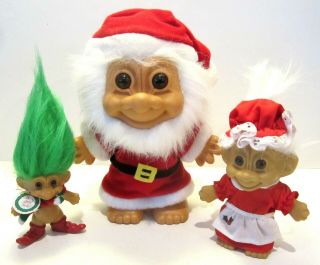 Vintage Russ Mr.  And Mrs Santa Claus & Baby Troll Doll Set Of Three 8 1/2 " Tall