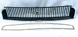 1970 - 1972 Mg Mgb Recessed Style Front Chrome And Black Grille Vintage Rare