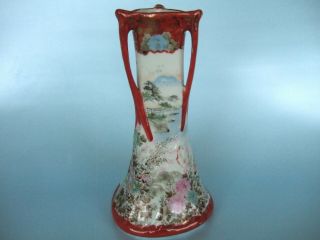 A Japanese Kutani Art Nouveau Style Porcelain Vase.  Late 19th.  / Early 20th.  Cent