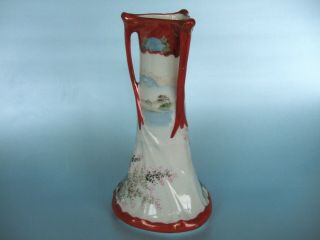 A Japanese Kutani Art Nouveau Style Porcelain Vase.  Late 19th.  / Early 20th.  Cent 3