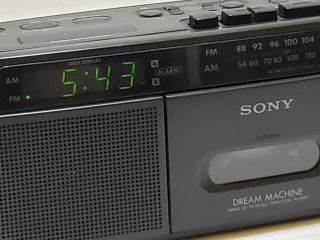 Vintage Sony ICF - C610 Dream Machine AM/FM Cassette Clock Radio 3