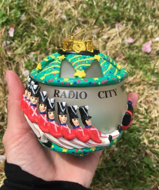 Very Rare Rockettes Radio City Music Hall Christmas Ornament In Red Velvet Box 2
