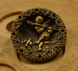 3/4 " Angel With Pipe Picture Metal Antique Button 32:4