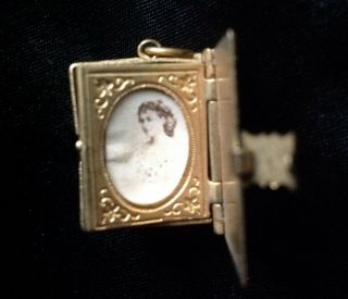 RARE ANTIQUE MINIATURE FRENCH PHOTO BOOK PENDANT CHARM DOLLS HOUSE LADY BRASS 3