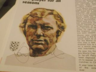 Rare - Autographed By Bobby Moore The 1970 Bobby Moore Testimonial Programme