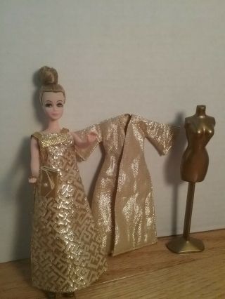 Vintage Topper Dawn Doll Denise In Golden Moment With Coat