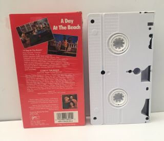 Barney A Day at the Beach VHS Sing Along Tape Extremely Rare 2