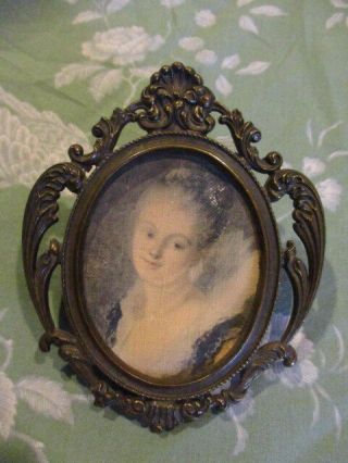Pretty Vintage French Gilt Picture Photo Frame.  5 ¼ Inches High