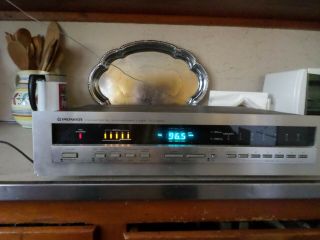 Pioneer rare 1981 top of the line legendary stereo syntesized AM/FM tuner 2