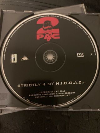 MUSIC CD ALBUM 2 PAC STRICTLY 4 MY N.  I.  G.  G.  A.  Z.  16 TRACKS TUPAC SHAKUR RARE 3