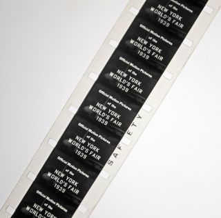 Rare Vintage B/w 16mm Silent Official Film York World 