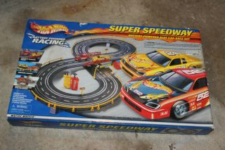 Rare Vintage Box Hot Wheels Speedway Slot Car Race Set