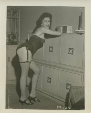 Rare Vickie Palmer Vintage 4 X 5 Photograph