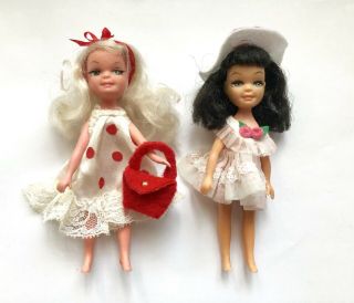 2 Vintage 1967 Uneeda Tiny Teens Dolls Mod Mod Mod Beau Time & Party Time