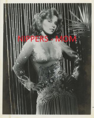 Rare Abbe Lane Promo Photograph - 8 X 10 - Autographed - Actress / Pop Artist