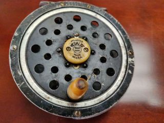Old Pflueger Medalist Fly Reel No.  1435.  Dinged And Scratched But Very Functional