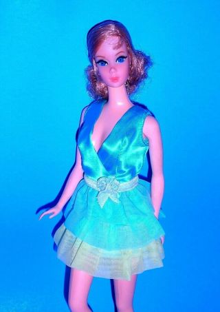 Vintage Mod 1970 Barbie Stacey Dreamy Blues Satin Mini Dress 1456 Tnt Era
