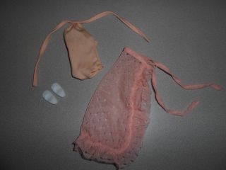 Vintage Barbie Mod 1970’s Peach Swimsuit W/ Htf Skirt Rare Montgomery Ward Mego