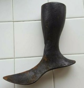 Antique Vintage Old Cast Iron Cobbler Shoe Form Woman 