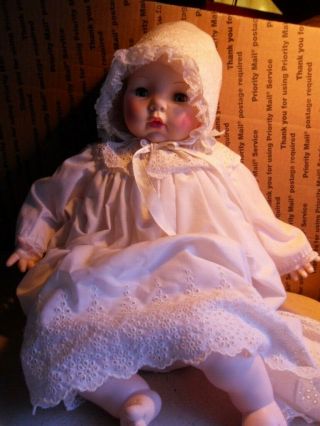 19 " Vintage Madame Alexander 1966 Baby Doll