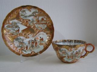 Antique Japanese Kutani Eggshell Porcelain Scalloped Handpainted Cup & Saucer 4