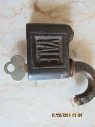 Old Vintage Antique Yale & Towne Padlock Lock W/push Key Stanford Ct Usa
