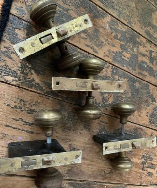 Set 4 Brass Plated Door Knobs And Lockplates Vintage Antique