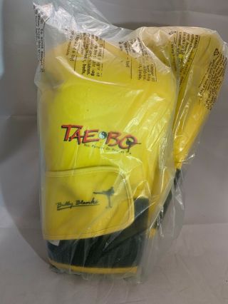 Vtg Rare Billy Blanks Tae - Bo Yellow Boxing Gloves