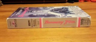 Runaway Train (1985) on VHS MGM Big Box Rare and OOP Cult Action Jon Voight 3