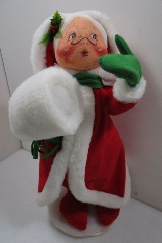Vintage Annalee Mobilitee 18 " Mrs.  Santa Claus Christmas Doll