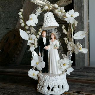 Vintage 1940s Chalkware Wedding Cake Topper With Hanging Bell And Flowers