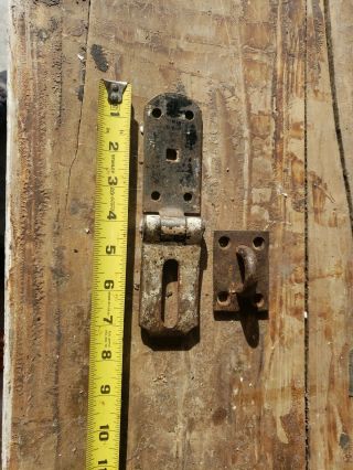 Antique Barn Farm Gate Door Cast Iron Hinged Safety Hasp Latch Lock