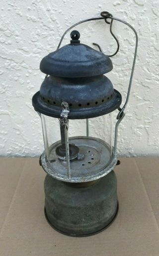 A Vintage Aladdin Gas Lantern Model 1A - Made in Australia 2