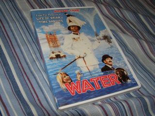 Water (r1 Dvd) Rare Michael Caine Anchor Bay 16:9 Widescreen W/ 4 - Page Insert