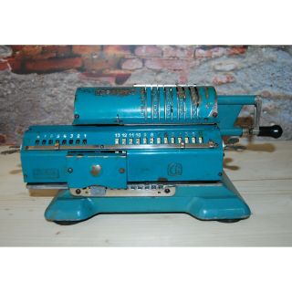SOVIET RUSSIAN ADDING MACHINE ARITHMOMETER FELIX mechanical calculator USSR 2