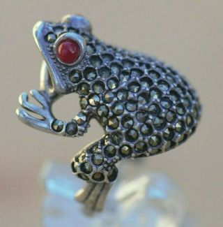 Rare Find Vintage Collectable Sterling Silver 925 Marcasite Frog Ring Ladies
