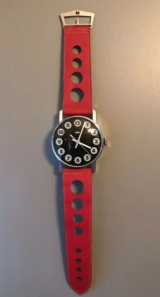 vintage 1970s ULTRA RARE RED GIANT WRIST WATCH WALL CLOCK Great 3