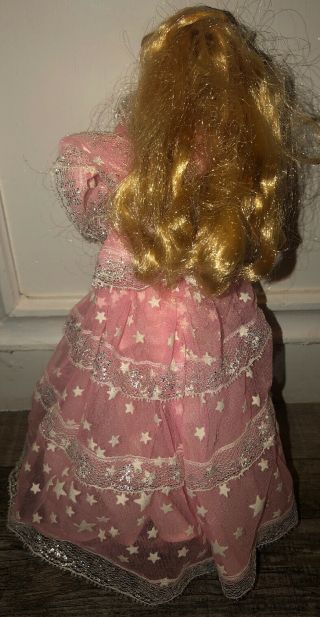 Vintage 1985 Dream Glow Barbie Doll In Dress And Jewelry 2