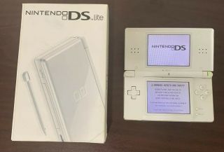 Rare Nintendo Ds Lite White System W/ Box & Stylus Pen