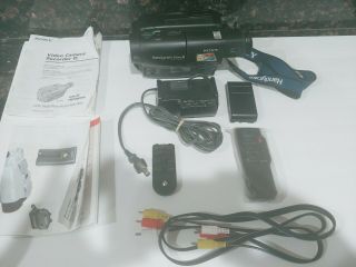 Sony Handycam Ccd - Tr73 8mm Video8 Camcorder Vcr Player With Remote (rare)