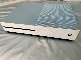 Microsoft Xbox One S 500gb White Console - Zq9 - 00001 Rarely