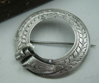 An Antique C19th Victorian Silver Scottish " Buckle " Brooch
