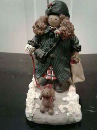Vintage Lizzie High Doll Resin Figurine Christmas Shopping Minnie & Tootsie Euc